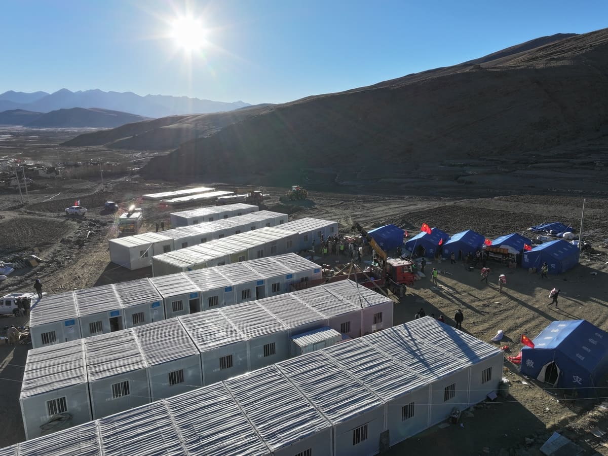 Case prefabbricate: una nuova scelta per i rifugi di emergenza dopo il terremoto nella contea di Dingri, Tibet