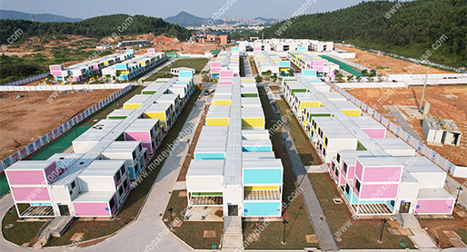 Che progetto di casa container perfetto su larga scala di Moneybox